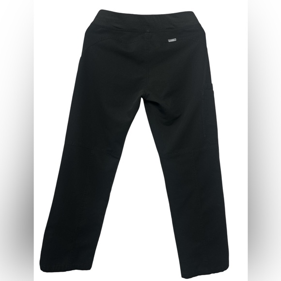 Figs Kade Cargo Scrub Pants in Black - Picture 4 of 8